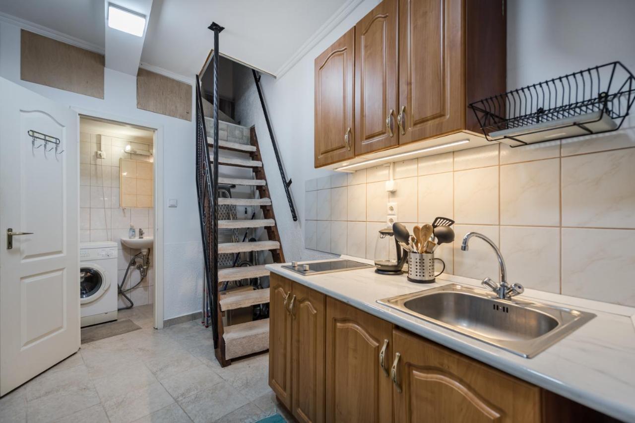 Bpr Simply Azure Apartment Budapest Luaran gambar